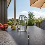 Niska - 300m From The Sea By Interhome *