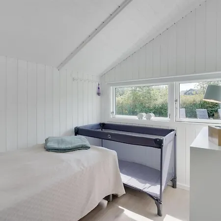 Niska - 300m From The Sea By Interhome Sarup